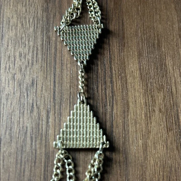 Gold Geometric Chain Bracelet - Picture 4 of 10